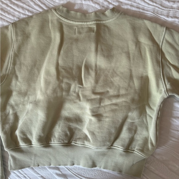 TNA Cropped Crewneck - Picture 2 of 8